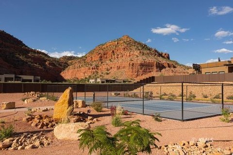 Kanab Lot with Red Rock Views