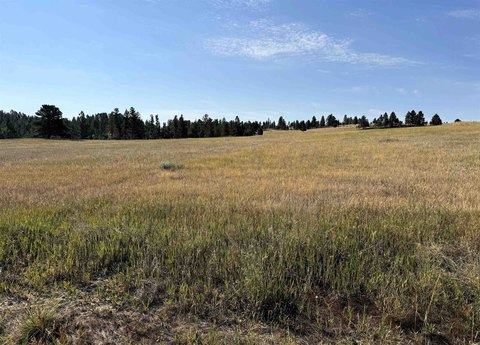 LAND, Hulett, WY