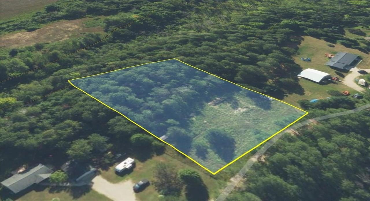 Residential Land in Peaceful Setting