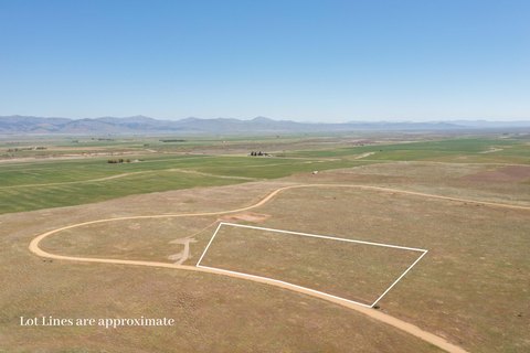 Fairfield, ID 7.52 Acre Lot