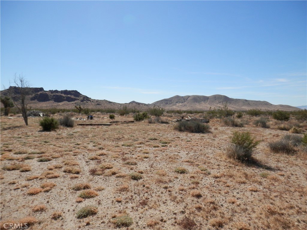 Rosamond Land with Panoramic Views