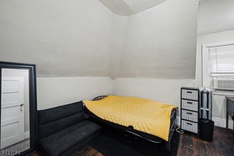 Picture 37