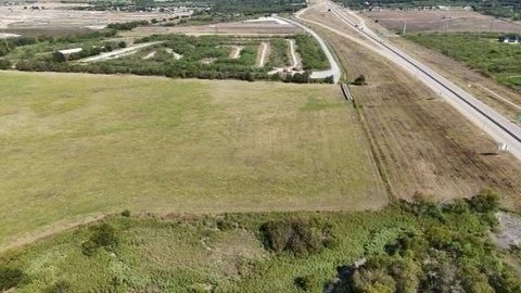 32 Acres on Chisholm Trail
