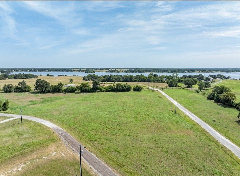 Lake Limestone Overlooking 1.342 Acre Lot