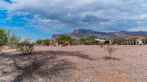 Land, Gold Canyon, AZ