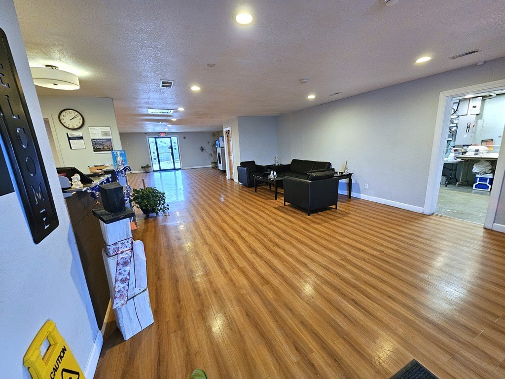 Picture 16