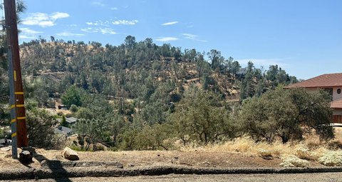 Land, Friant, CA