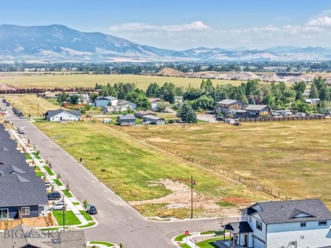 Land, Belgrade, MT