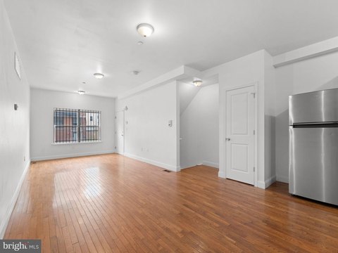 Modern Duplex Near Temple University