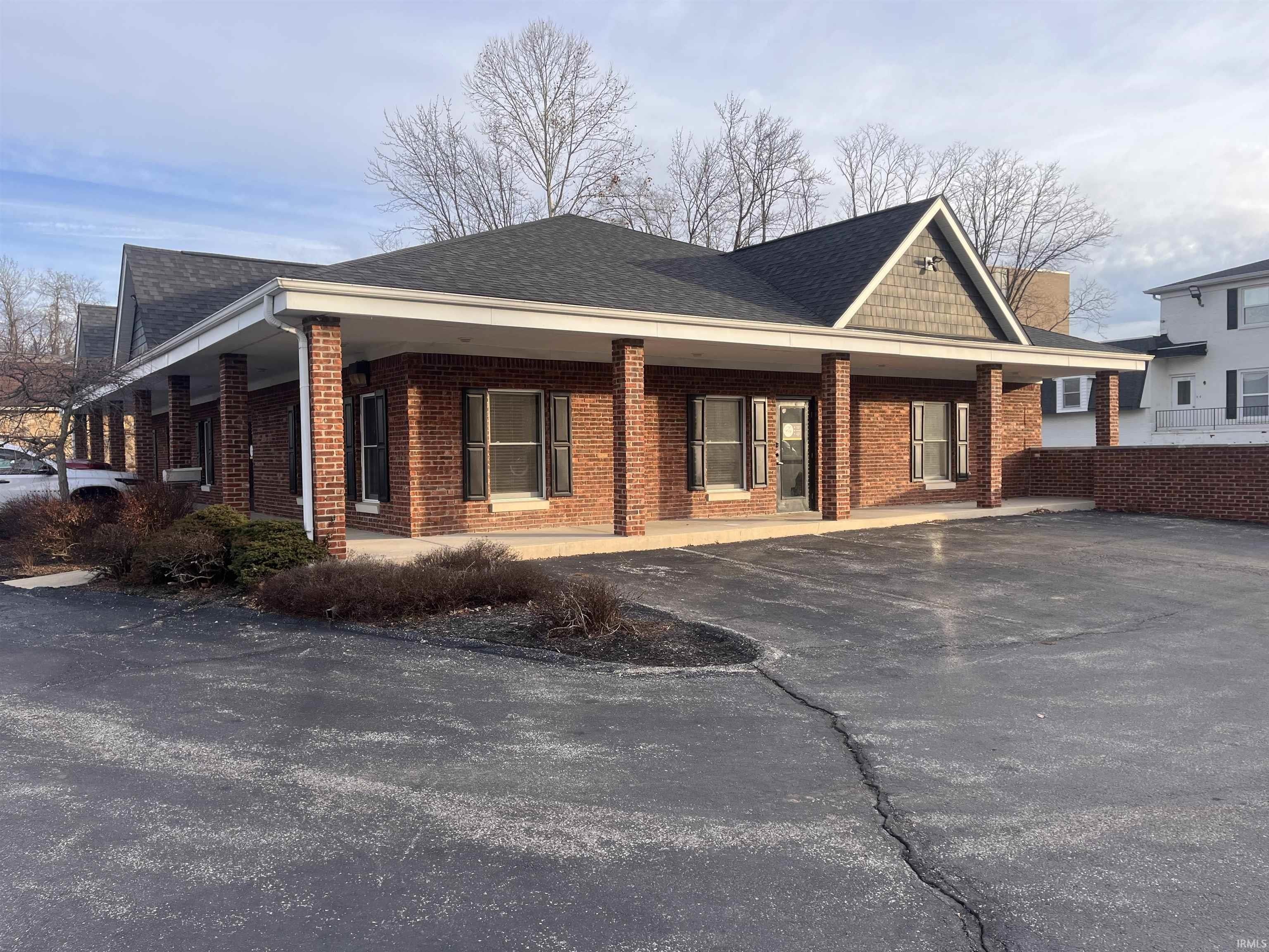 South Bloomington Office Sub-Lease