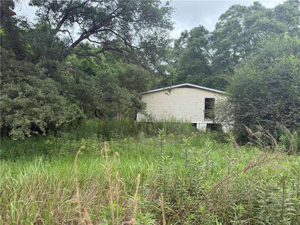 Irvington, AL Half-Acre Lot