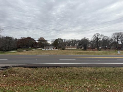 Commercial Lot on Highway 79