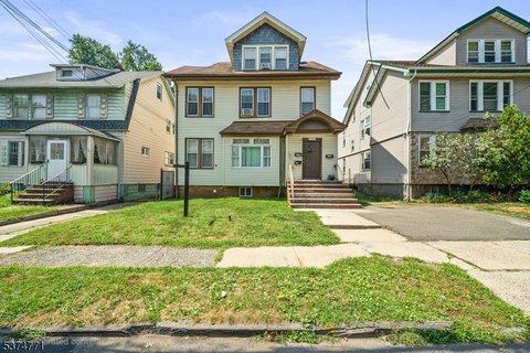 Newark City Three-Family Investment Opportunity
