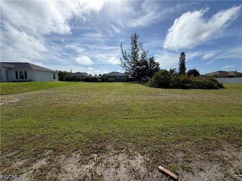 Land, Cape Coral, FL