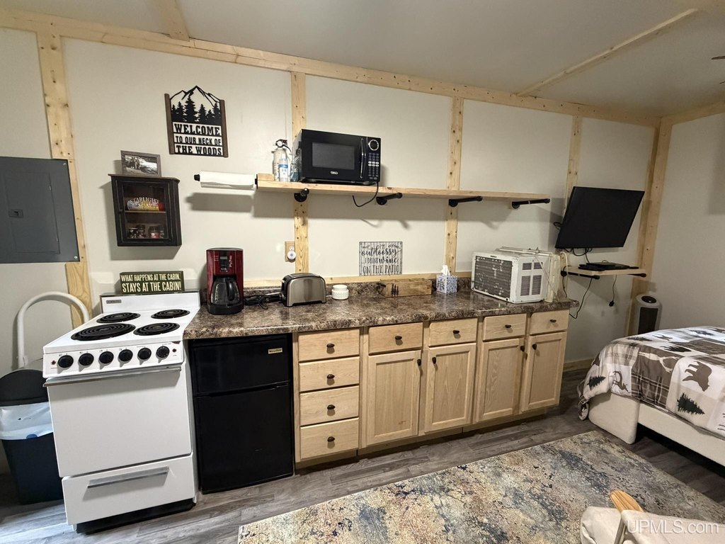 Picture 6