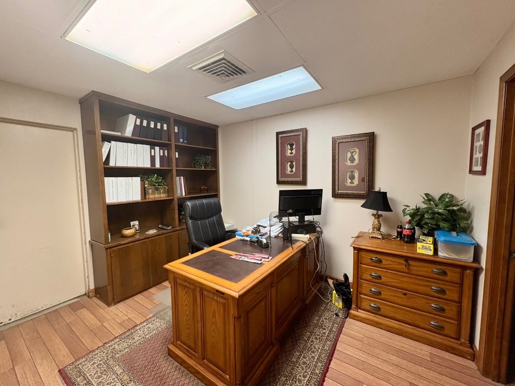 Picture 36