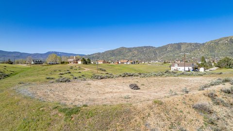 Land in Oak Knolls