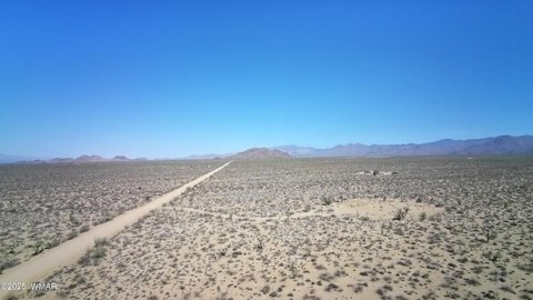 Off-Grid Land in Yucca, AZ