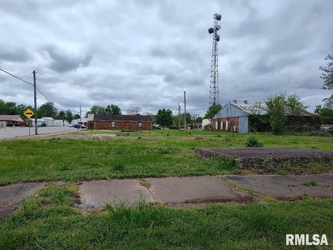 Commercial Lot in Mound City