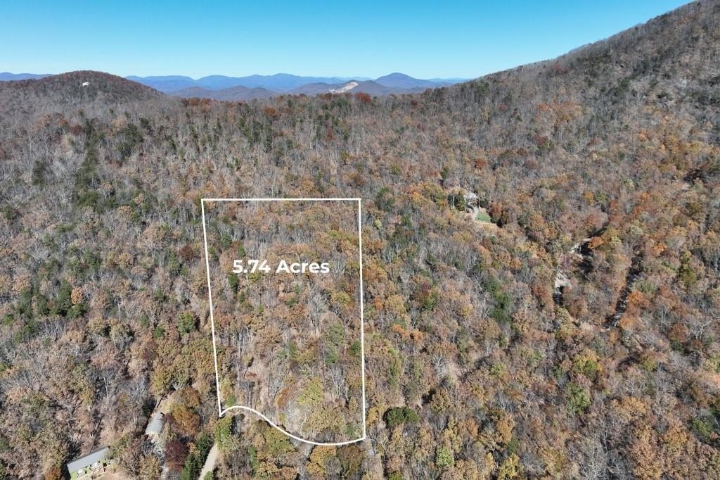 Land in Wauka Ridge