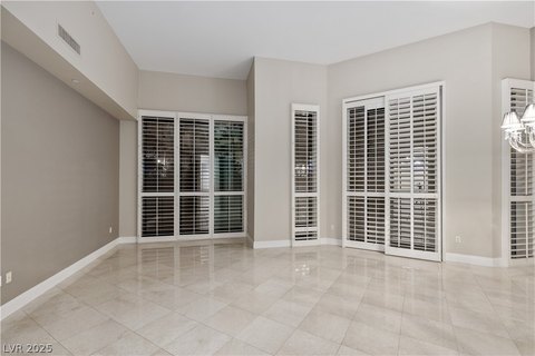 Garden Villa in Luxury High-Rise