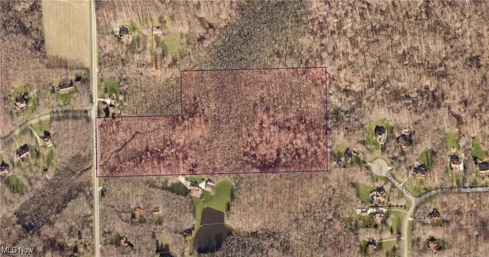 21 Acre Wooded Lot