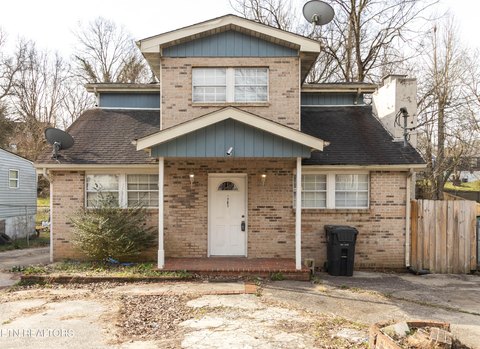 Knoxville Duplex: Investment Opportunity