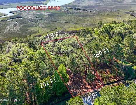 Waterfront Lot in Rivers Reach