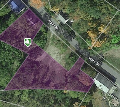 Acre of Land in Sparrowbush