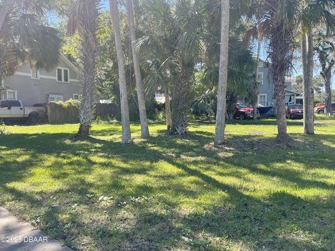 Daytona Beach Corner Lot