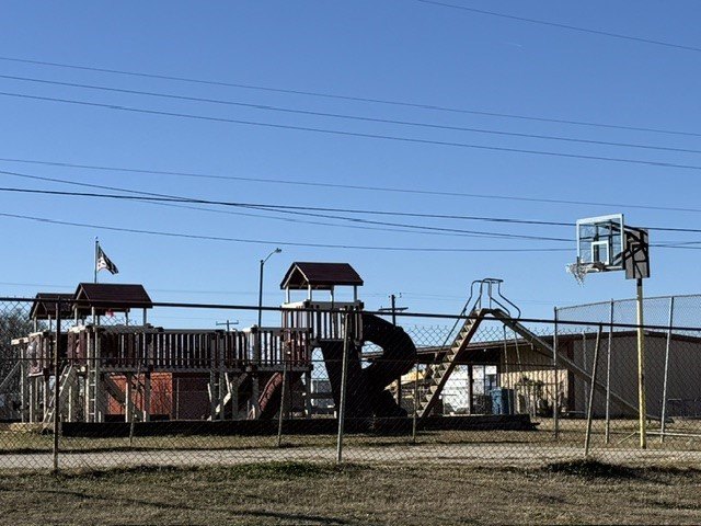 Picture 4