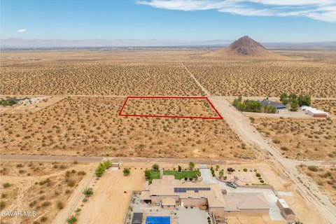 Land, California City, CA