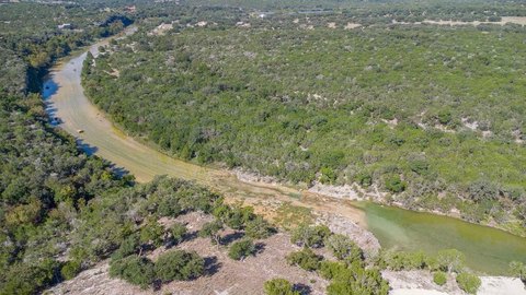 Land, Hunt, TX