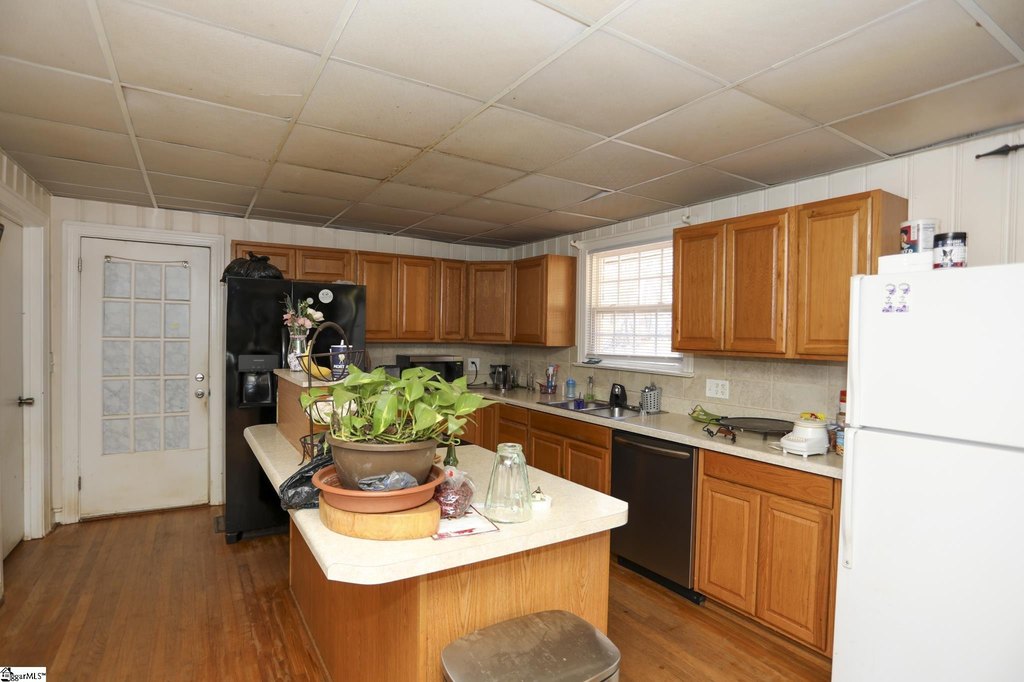 Picture 12