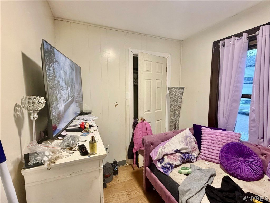 Picture 30