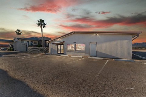 Cosmetology School Facility with Flex Space