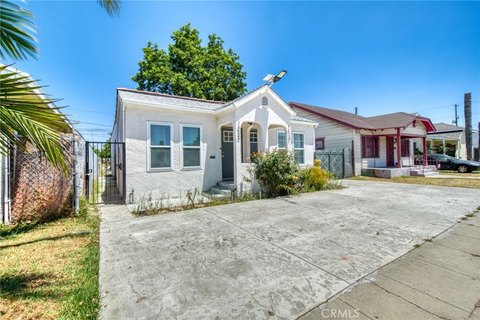 Wood-Floored Duplex