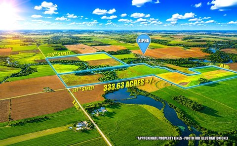 Contiguous Iowa Farmland with Wildlife Habitat