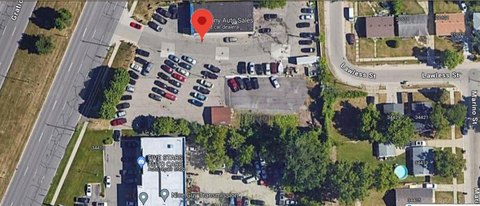 B-3 Car Lot with Building