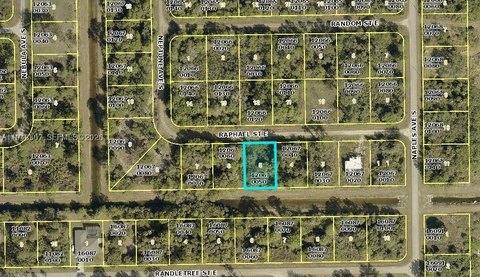 Residential Land in Lehigh Acres