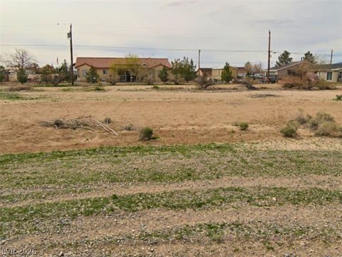 Pahrump Land with Mountain Views