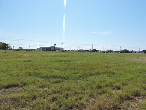 Commercial Land with Development Flexibility