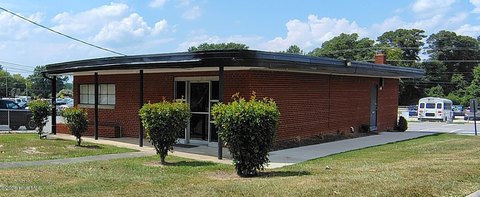 Medical Office with 5 Private Offices
