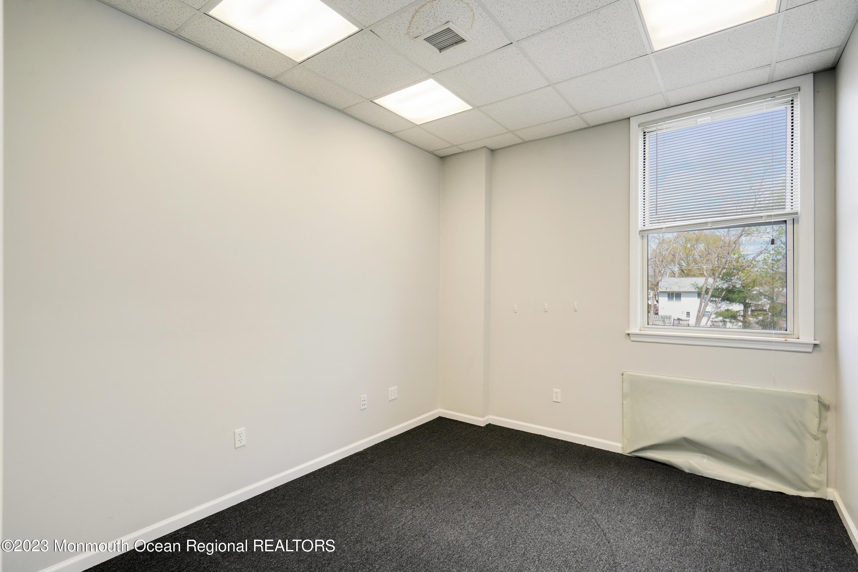 Private Office in Keansburg, NJ