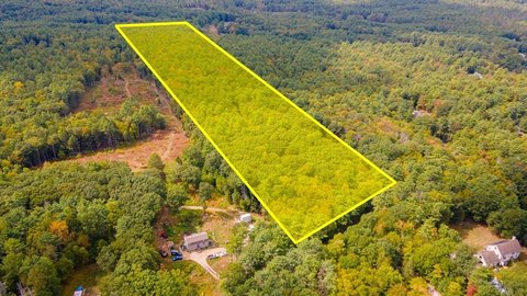 Residential Land in Athol, MA