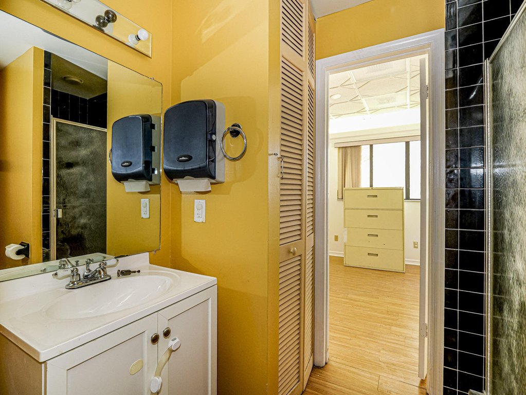 Picture 36