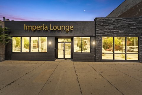 Updated Commercial Property in Chicago