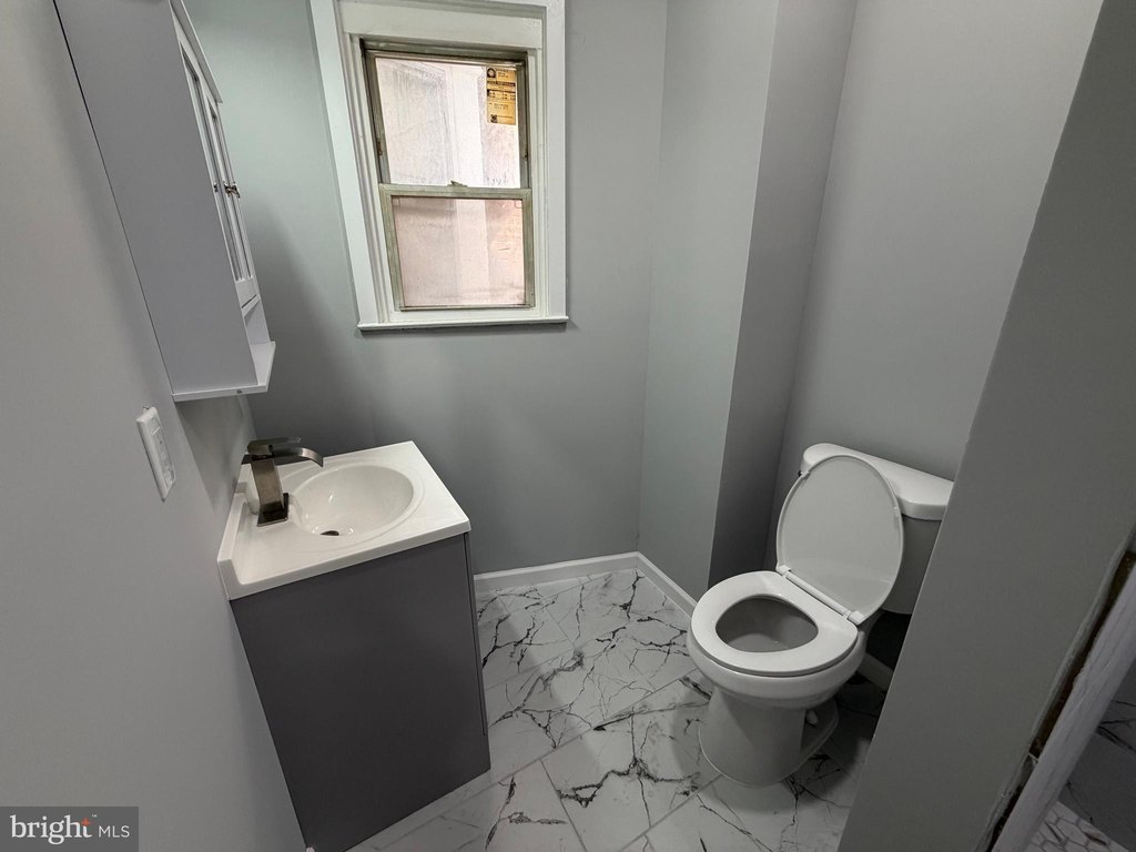 Picture 30