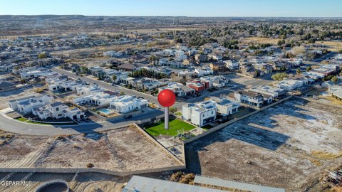 LAND - Sunland Park, NM