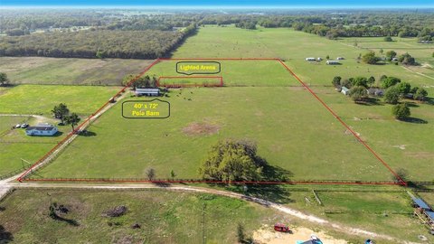 Turnkey Equestrian Property with Arena
